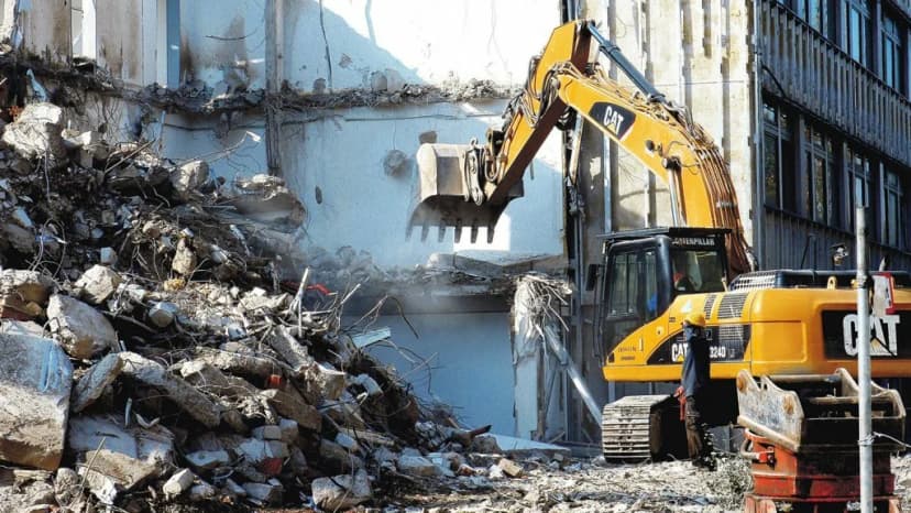Демонтаж и снос зданий, сооружений - фото 1