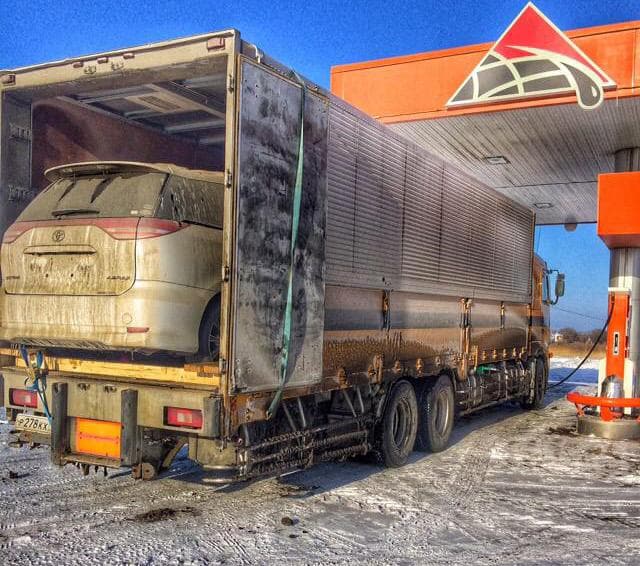 Экскаватор-погрузчик JCB