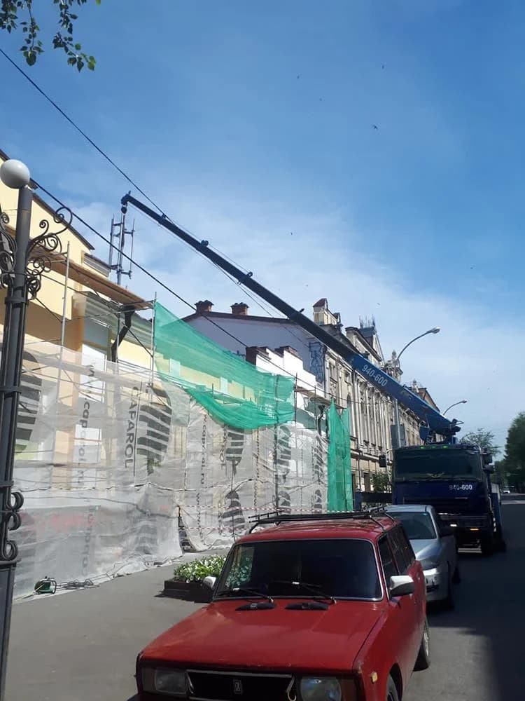 Самосвал Howo